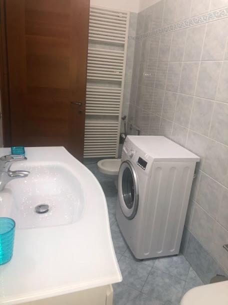 デルヴィオCasa Rosaアパートメント エクステリア 写真